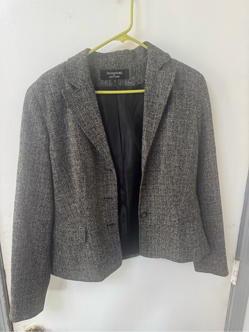 Larry Levine Black & Gray Tweed Women's Blazer and pants size 10